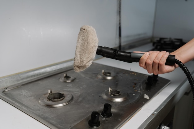 Jak wyczyścić piec gazowy dwufunkcyjny bezpiecznie i skutecznie?