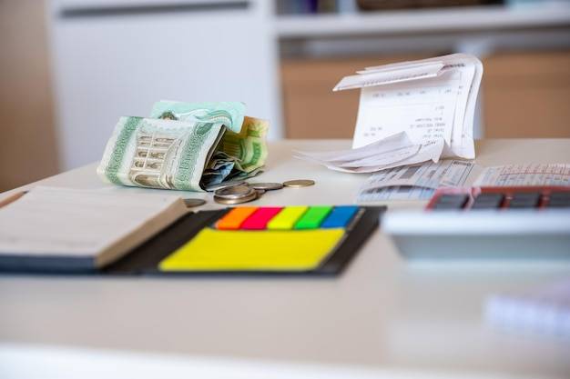 Ile kosztuje drukowanie w domu i w punkcie usługowym?